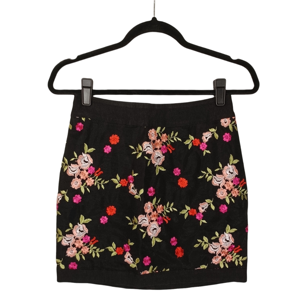 CARMIN Colorful Floral Embroidered Mesh Overlay Black Mini Skirt XSmall